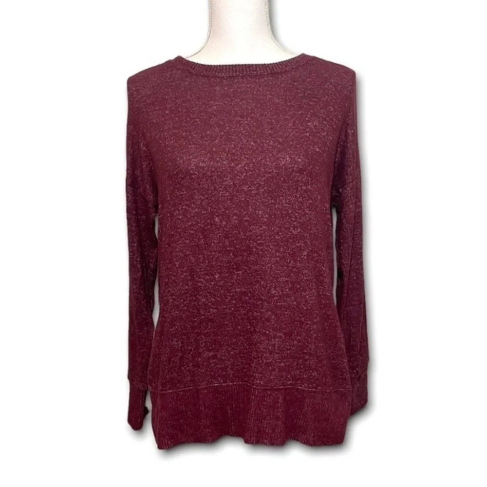 NWT Maroon Heather Marled Crewneck Long Sleeve Sweater Top New Wine Berry